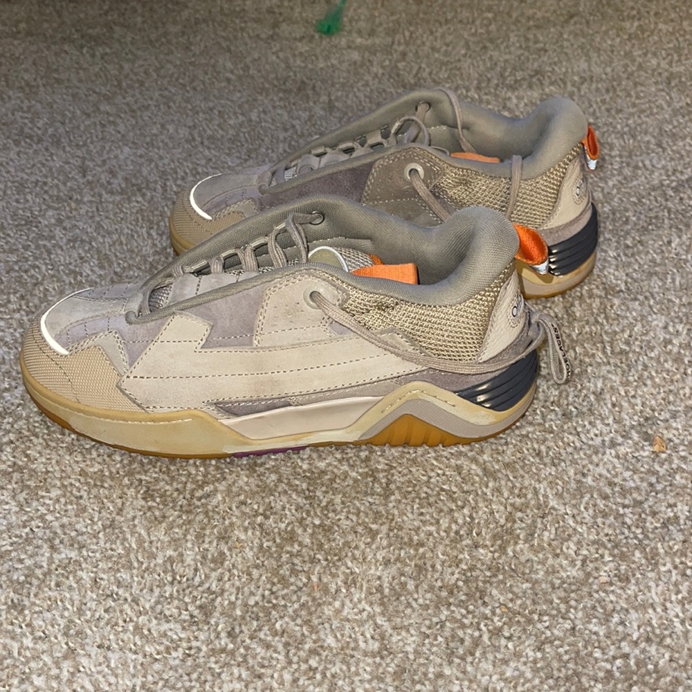 OFF-WHITE Arrow Skatw Low-Top